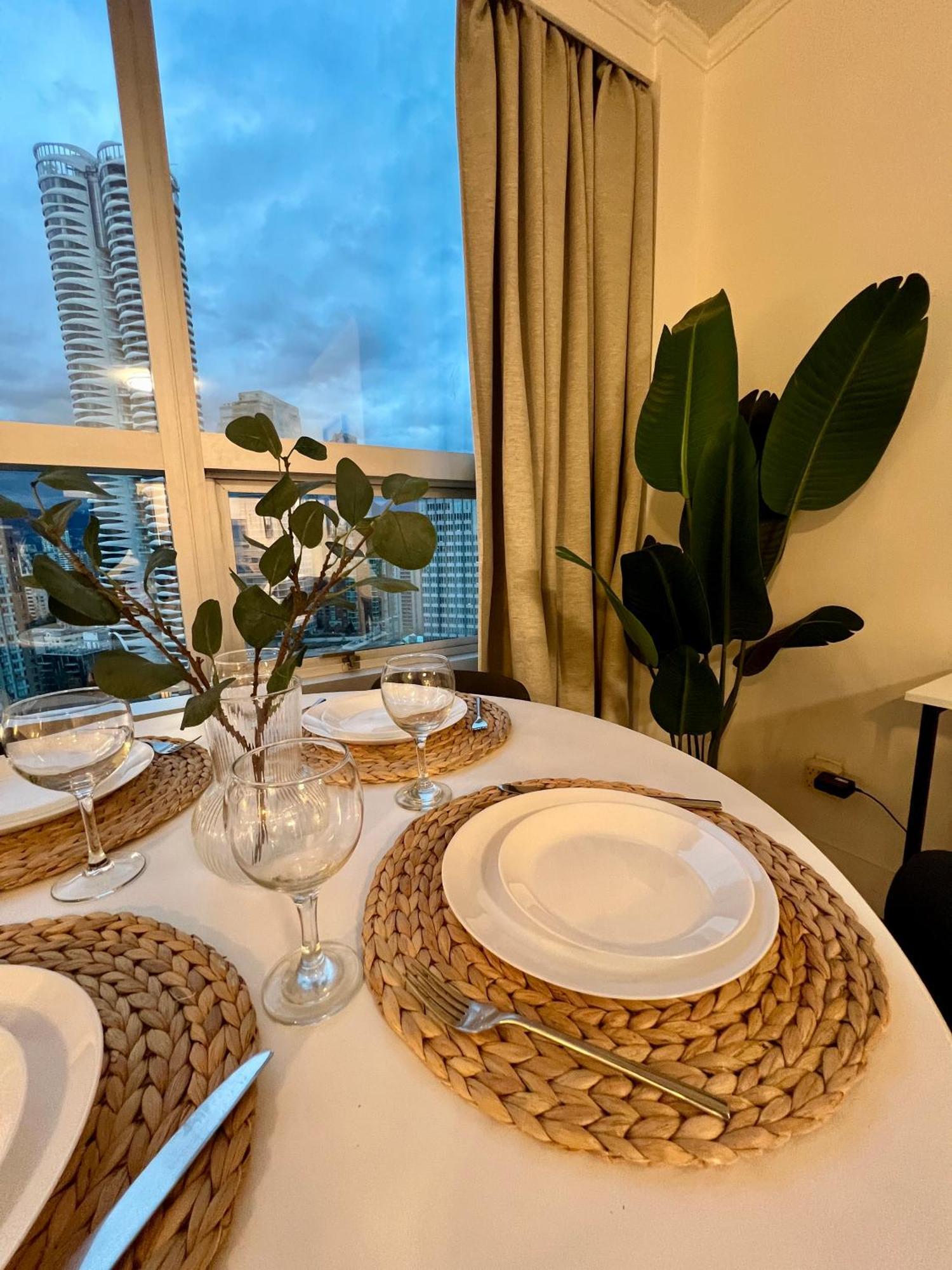 Apartament Stunning Skyline Views In A Cozy And Stylish Abode Vancouver Zewnętrze zdjęcie