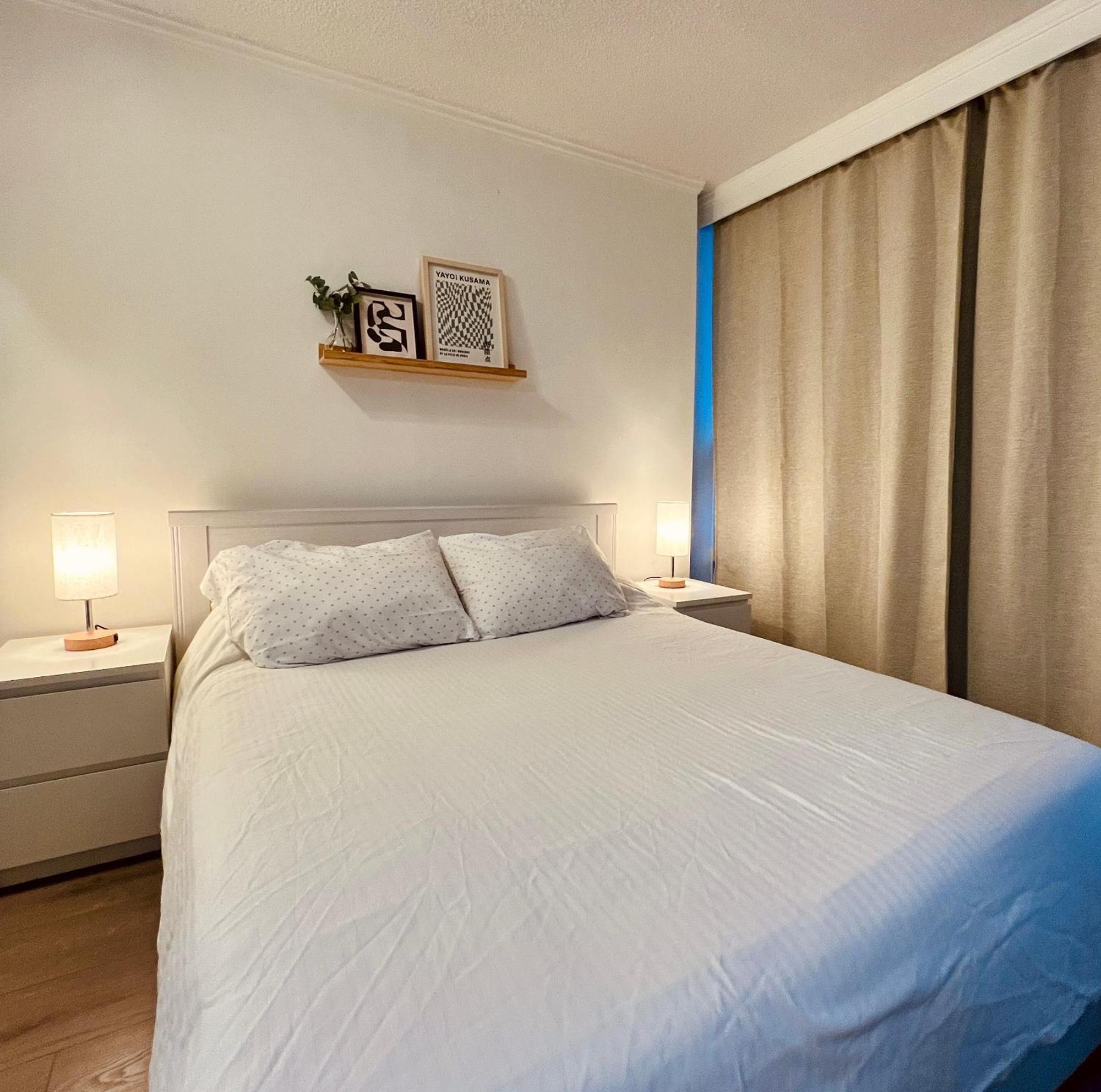Apartament Stunning Skyline Views In A Cozy And Stylish Abode Vancouver Zewnętrze zdjęcie